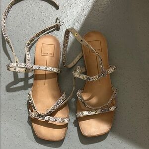Dolce Vita Women's Tan Sandals
